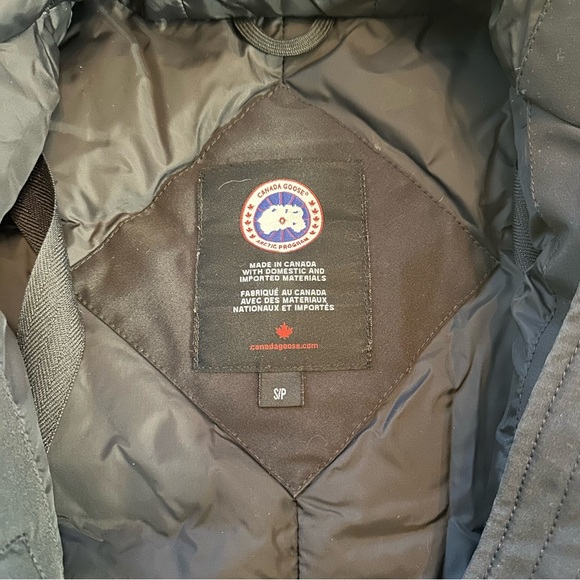 Canada Goose Rossclair Parka Heritage Women’s Sz Small Black Coat Fur Hood Trim - Picture 8 of 16